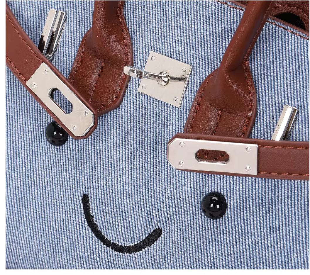 The Casual-Chic Denim Bag